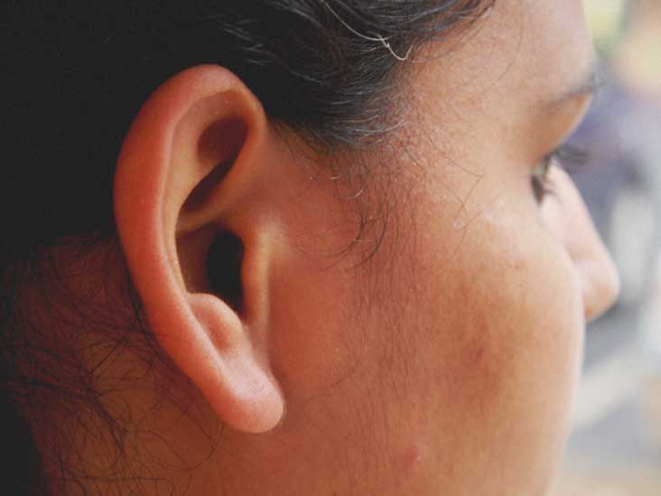 Smell Behind Ears: Causes, Symptoms and Treatments