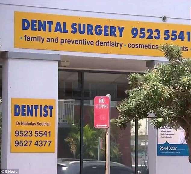 Sydney dentists may have infected patients with HIV